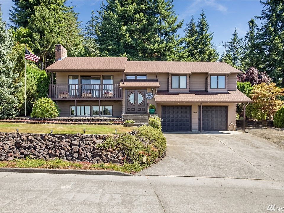 1st image of 104 Carolyn Dr