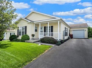 690 San Simeon Pl, Easton, PA 18040