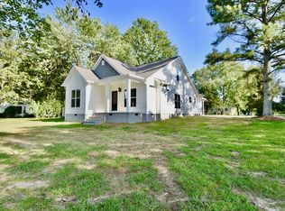 400 Carrie Ln, Loretto, TN 38469