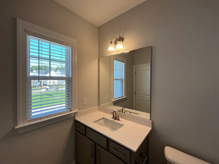 140 Edge Of Auburn Blvd — Photo 23