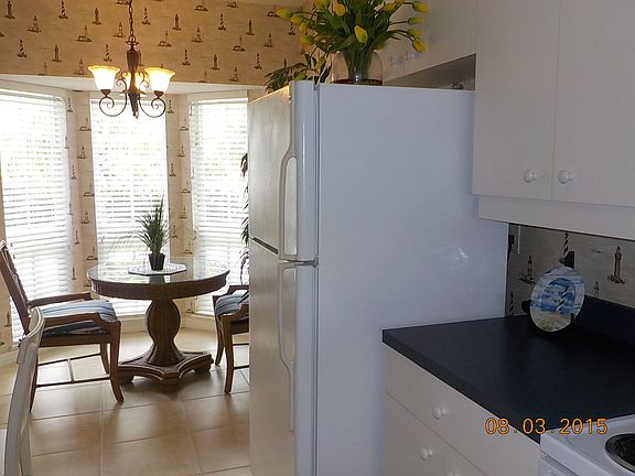 5th image of 418 Laurel Lake Dr Unit 203