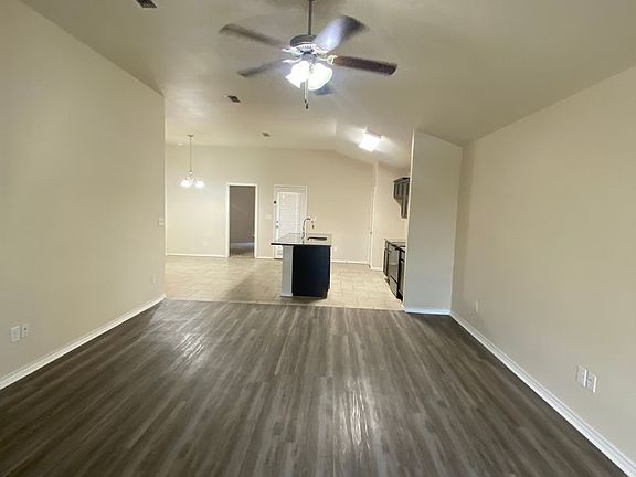 2nd image of 13611 Avenue W
