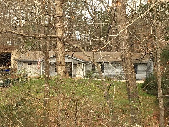 2nd image of 509 Hearth Pl