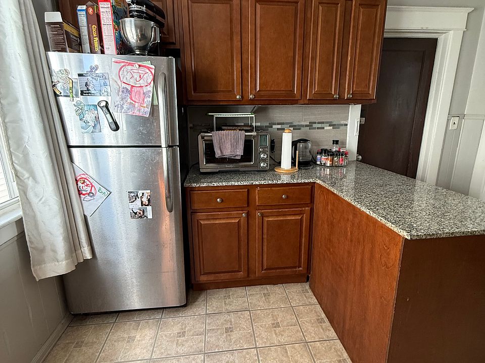 1st image of 229 Lovering Ave