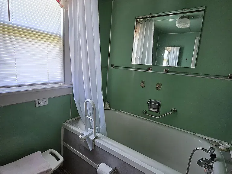 39 Arnold St — Photo 18