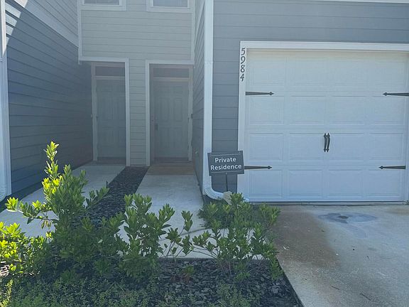 2nd image of 5984 Creekside Crossing Dr