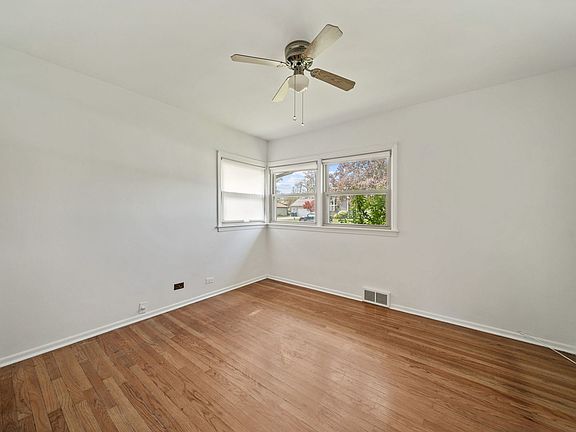 4th image of 4N365 9th Ave