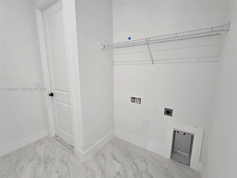 4626 Connie Ave N — Photo 22