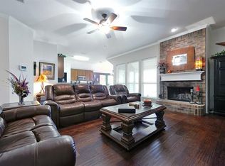 107 Singletree Ln, Willow Park, TX 76087