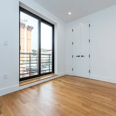 Rented by Nooklyn NYC LLC | media 26