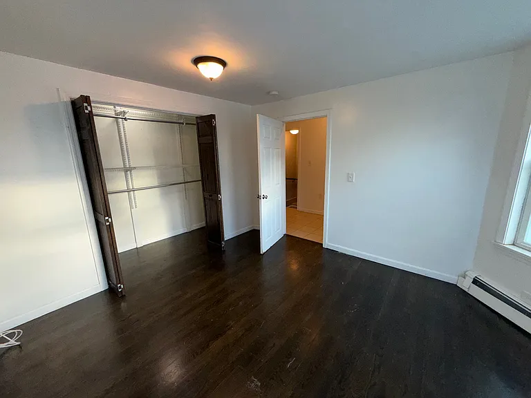 179 Shute St #1 — Photo 10