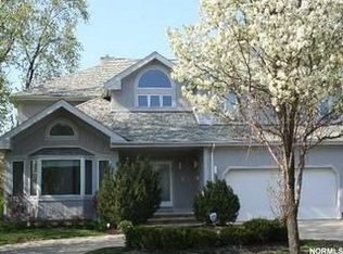 23101 Timberlane Dr, Beachwood, OH 44122