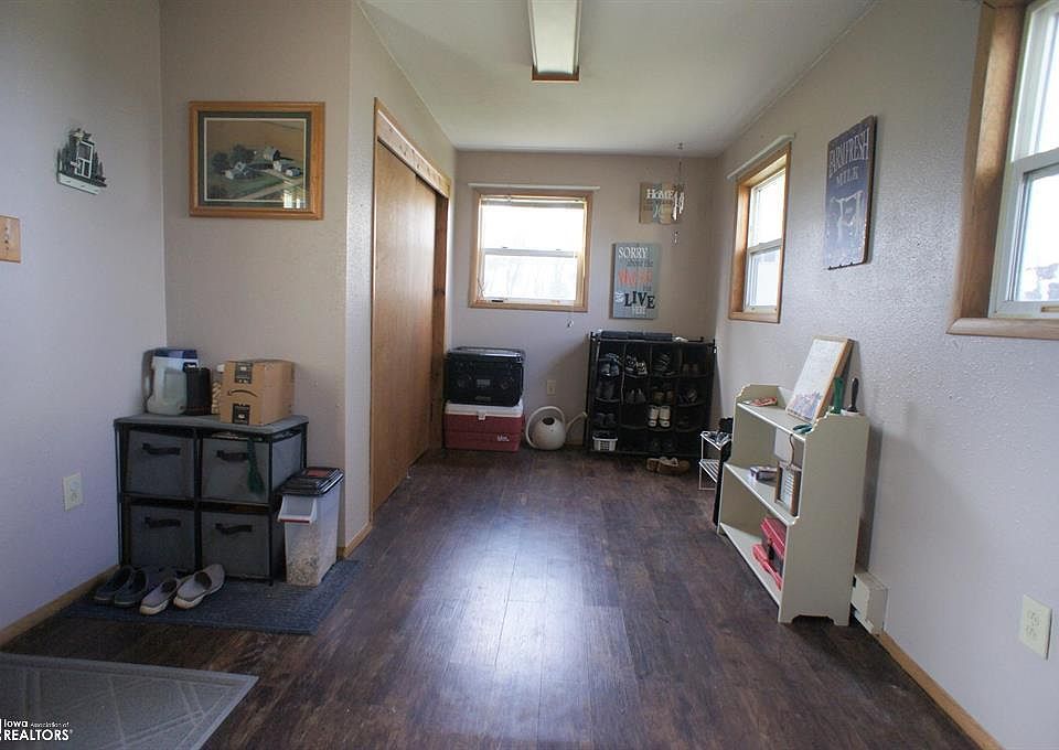 2430 320th St, Woolstock, IA 50599 Zillow