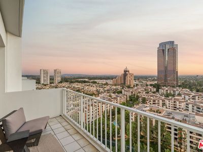2170 Century Park E APT 2107, Los Angeles, CA, 90067
