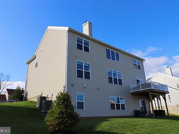 4th image of 2815 Homestead Dr