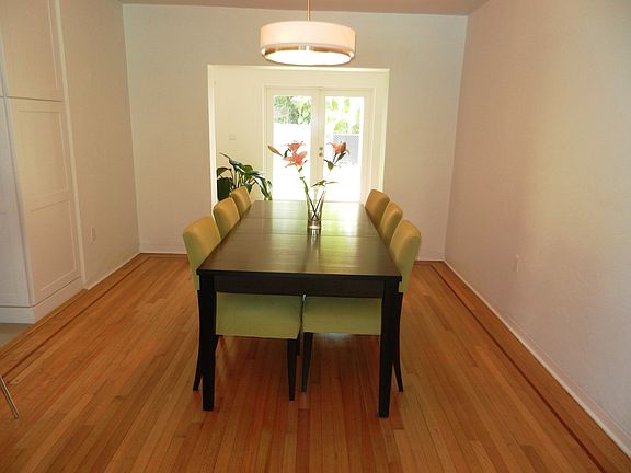 4th image of 617 Zamora Ave