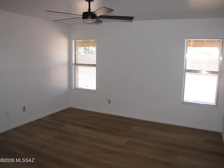 9946 E Leila Dr — Photo 7