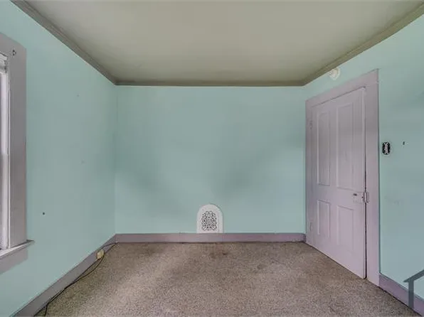 608 S Webster Ave, Scranton, PA 18505