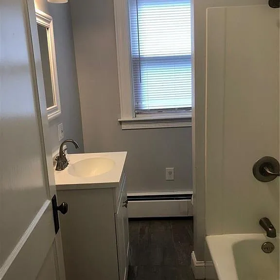 356 Orient Ave — Photo 7