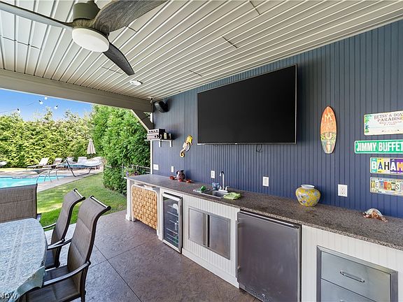 5th image of 26332 Annesley Rd