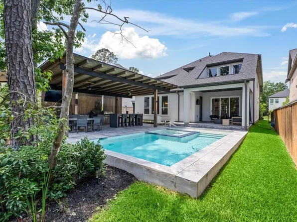 28 Clearview Terrace Pl, Tomball, TX 77375