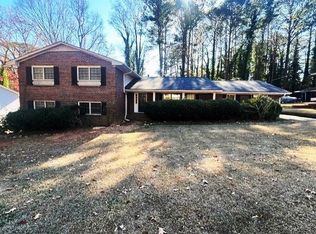 2944 Cherry Blossom Ln, East Pt, GA 30344