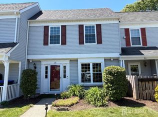 26 Cosgrove Ct, East Brunswick, NJ 08816