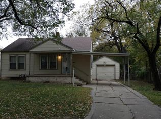 951 S Rutan Ave, Wichita, KS 67218