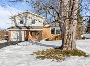 53 Fairlawn Drive, Latham, NY 12110