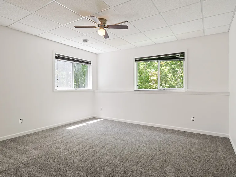 2690 32nd St SE — Photo 17