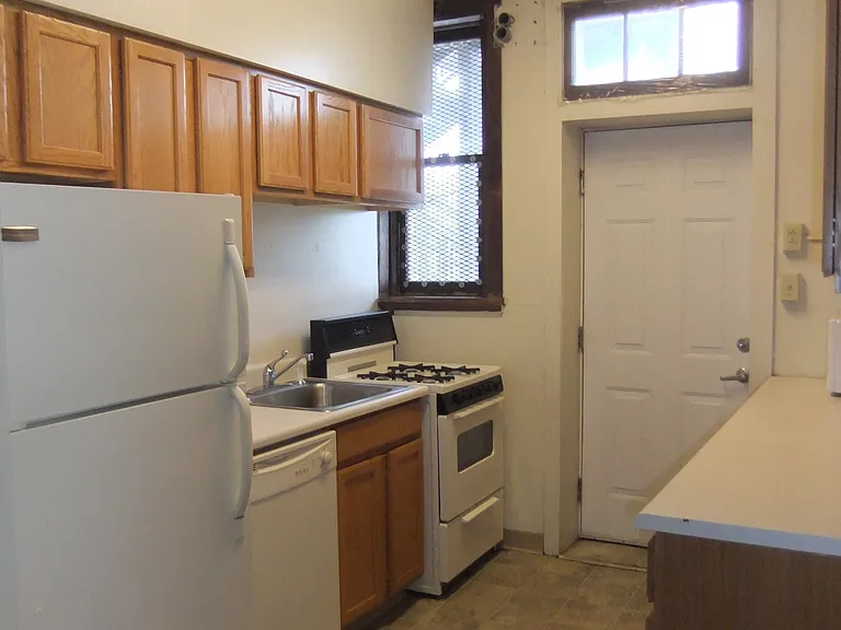 426 Eddy St #1 — Photo 9