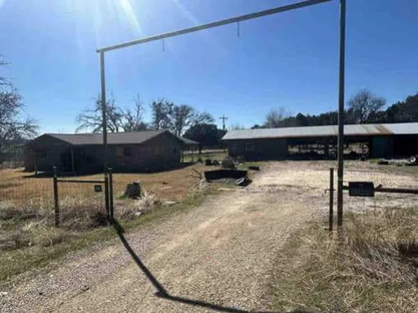 176 S Fm 183, Evant, TX 76525