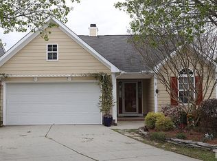318 N Waters Edge Dr, Durham, NC 27703