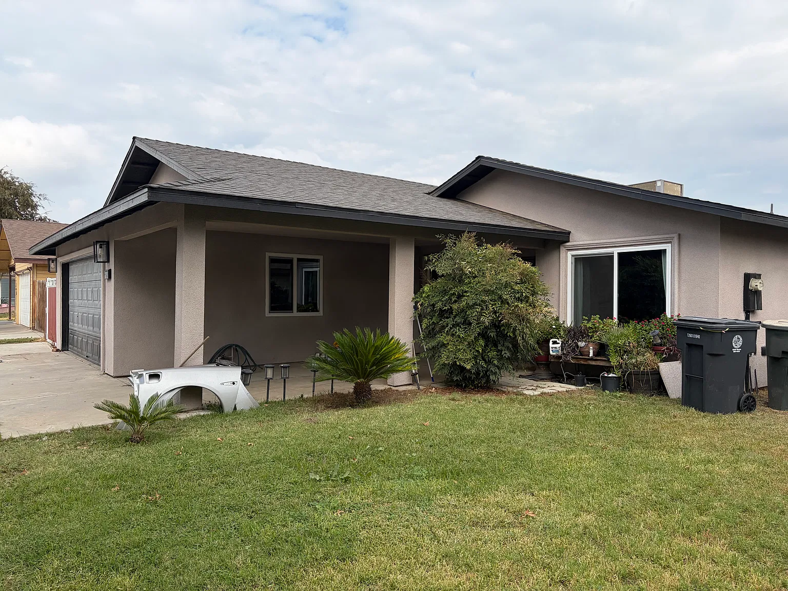 3 bed, 1134 sqft, $1,700 — Photo 2
