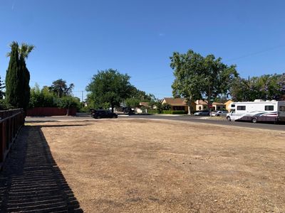 4705 E Madison Ave, Fresno, CA, 93702