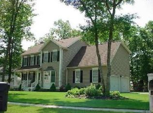 10 Beal Dr, Southington, CT 06489