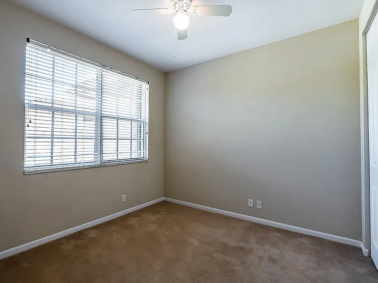 2502 NW 4th St — Photo 19