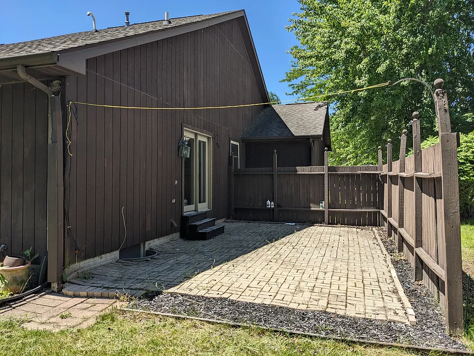 626 Plainfield Ct