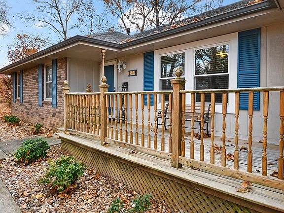 2nd image of 378 W Farm Road 48
