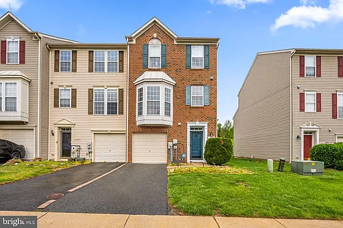 1436 Pangbourne Way Photo 1