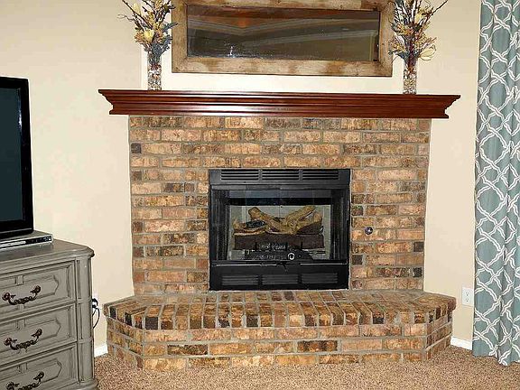 3rd image of 1207 Mimosa Dr