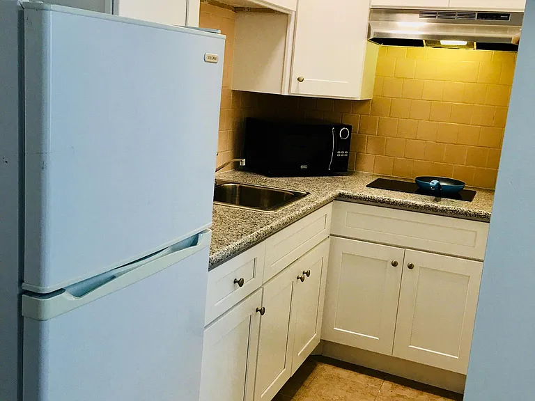 8819 Carvel Ln — Photo 3