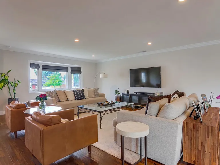 1705 Freda Ln — Photo 16