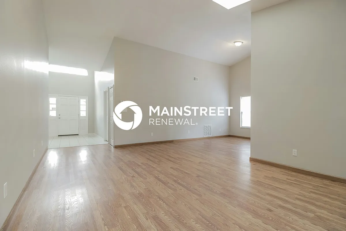 Living Room - 1066 Covington St