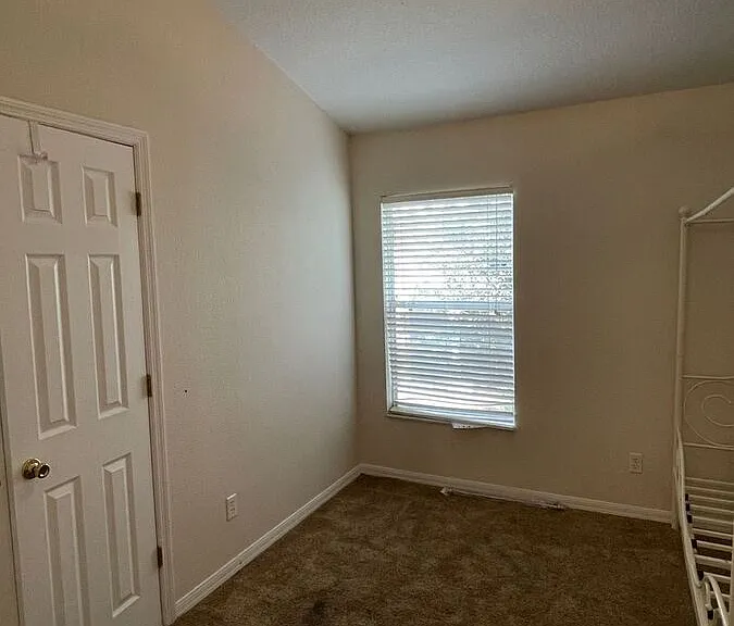722 Windsor Estates Dr — Photo 6