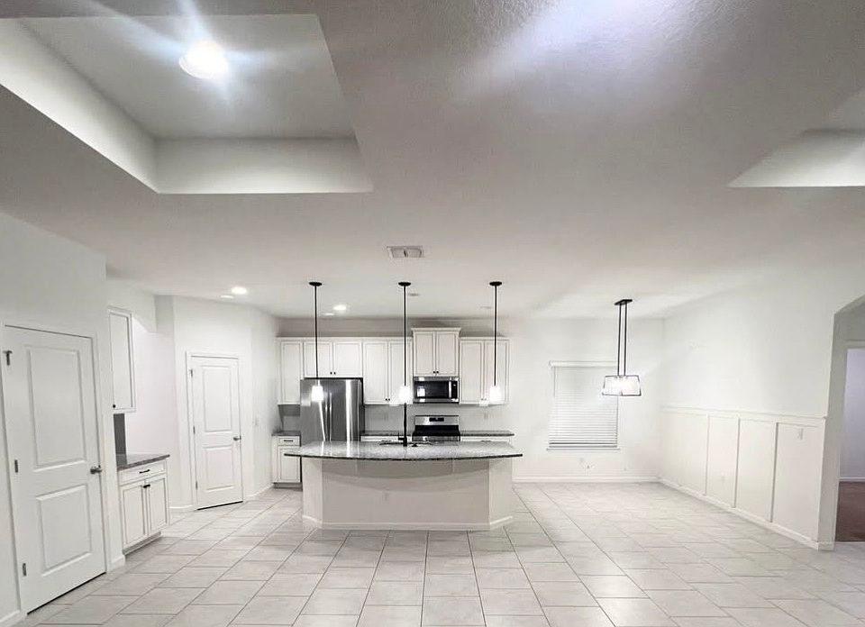 1st image of 390 Cheeota Ct