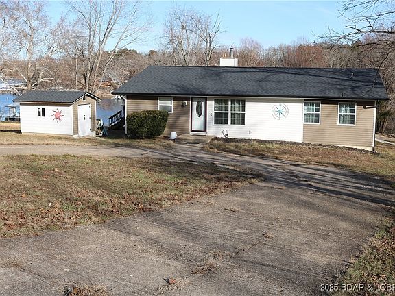 2nd image of 30293 Autumn Rd