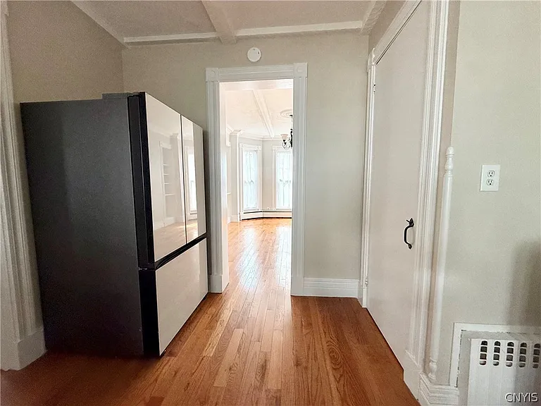 203 Keyes Ave — Photo 18