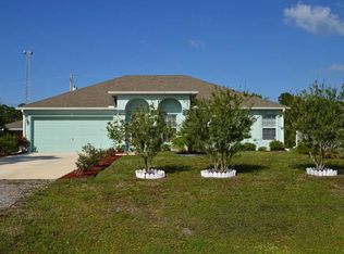 8325 105th Ave, Vero Beach, FL 32967
