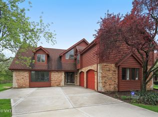 6233 Sleepy Hollow Ln, Lisle, IL